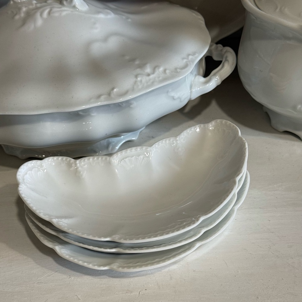 Basset Limoges Austria bone dishes